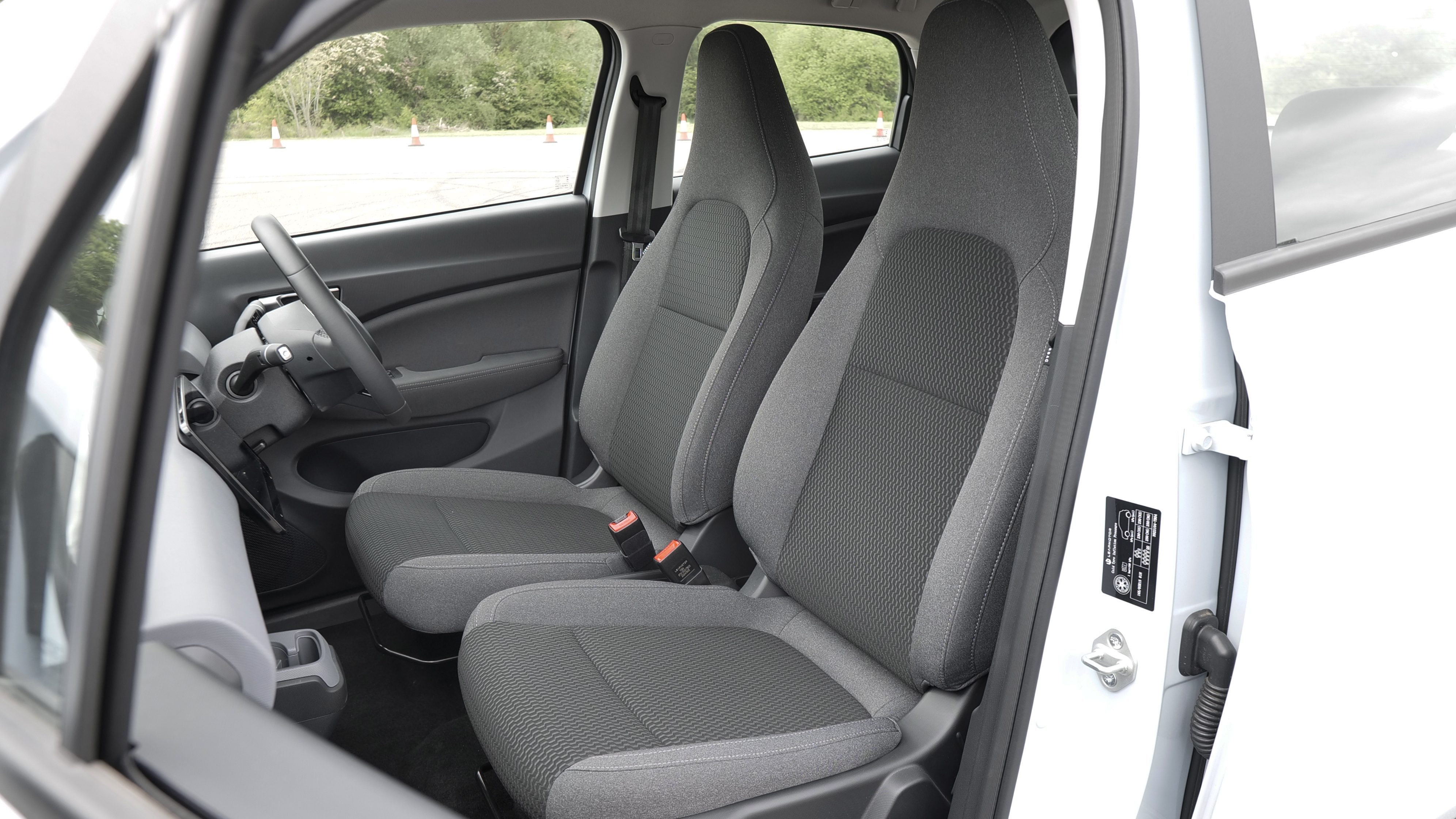 LEAPMOTOR T03 HATCHBACK 70kW 37kWh 5dr Auto